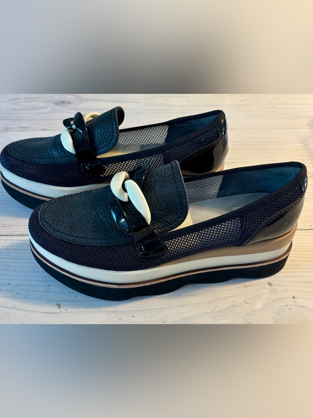 Dolce Vita Black Mesh Loafers with Black and Cream Chain Detail sz 8